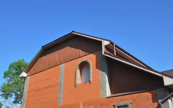 Brick Window Installation in Deerfield Beach